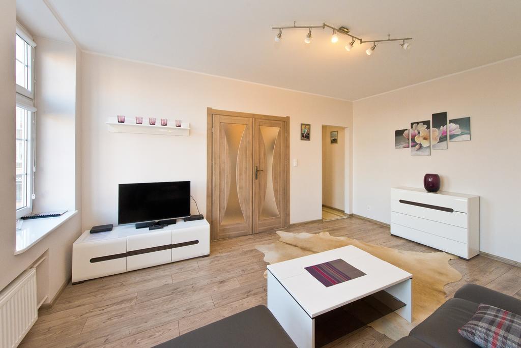 Gdanskie Apartamenty - Apartament Targ Rybny Z Widokiem Na Motlawe Rum bild